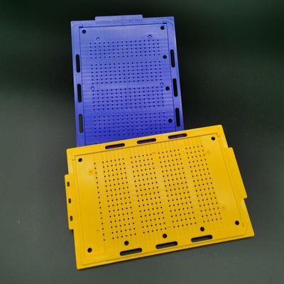 قیمت خوب SGS High Precision Anti Static ESD Trays Safe Injection Molding Loading تراشه های IC آنلاین